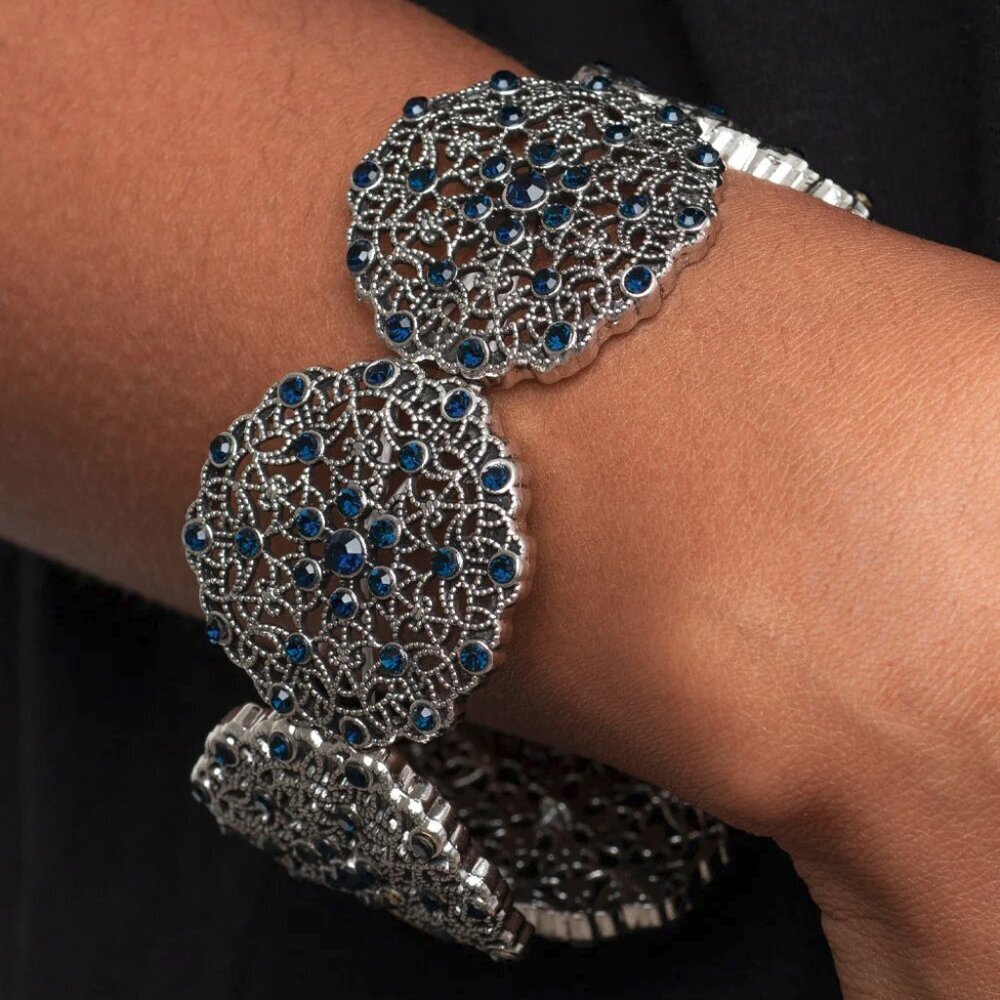 Paparazzi Jewelry Accessories - All in the Details - Blue Bracelet - Vintage